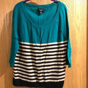 American Eagle 3/4 sleeve sweater